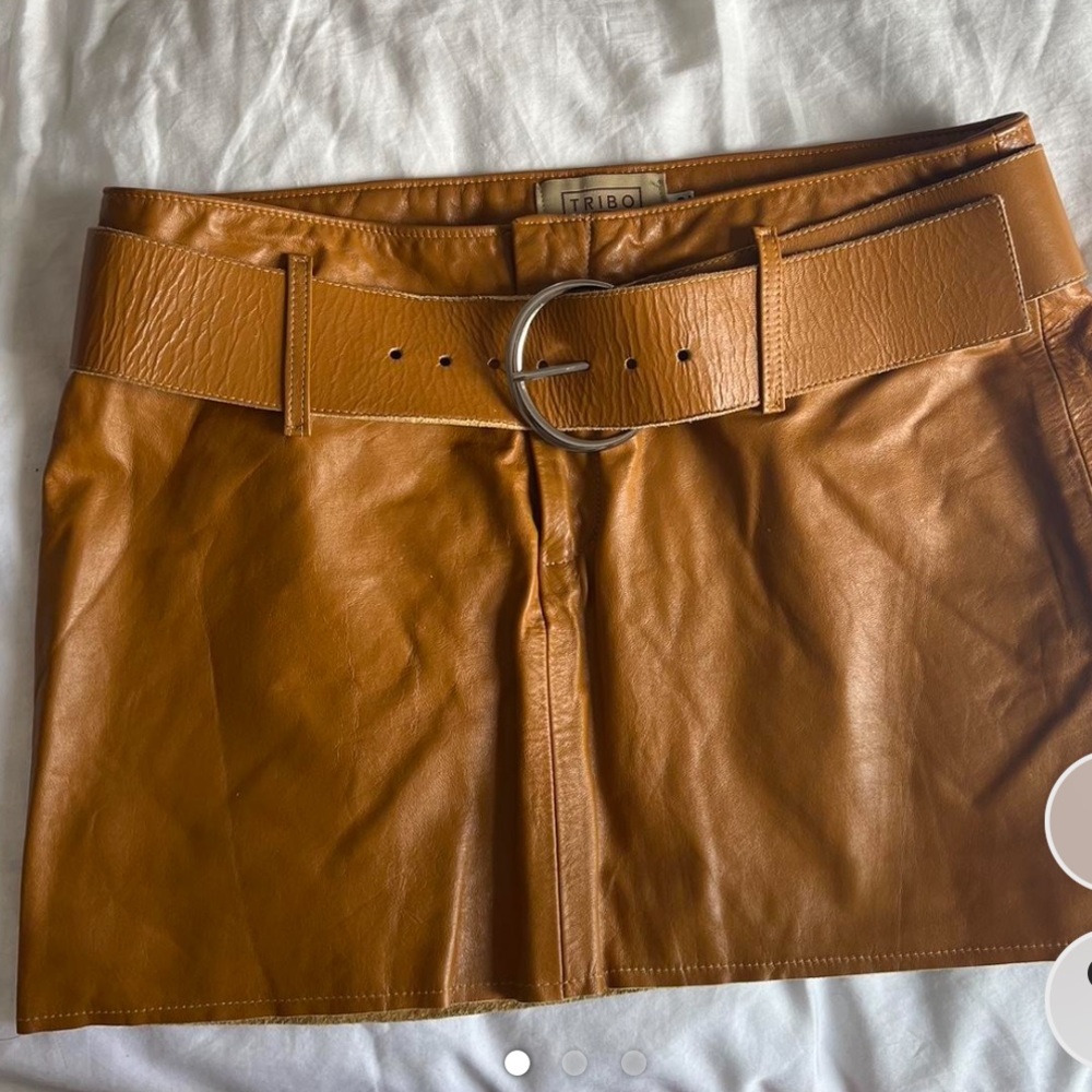 100% leather mini skirt